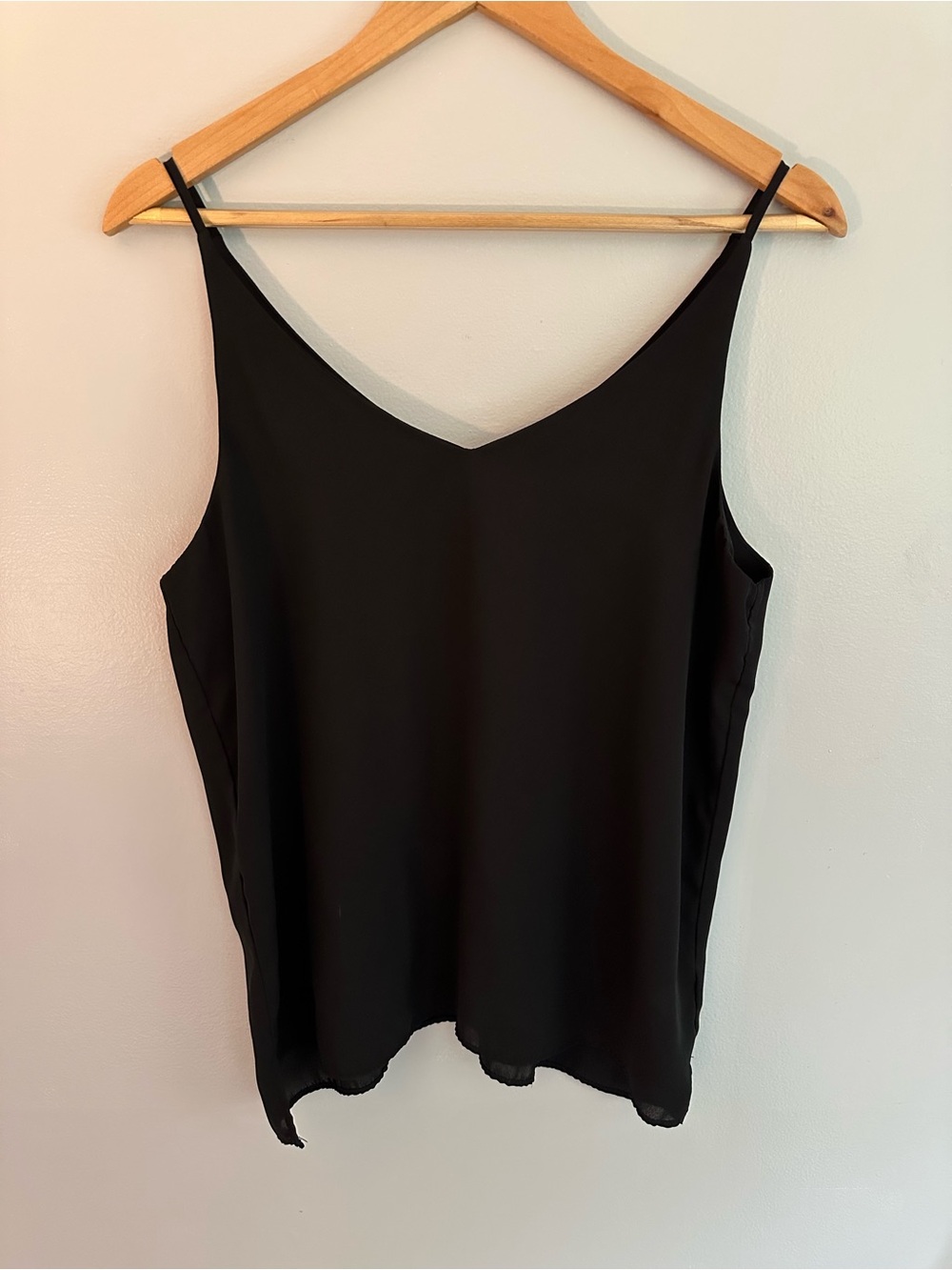 Stella Luce Black V-Neck Spaghetti Strap Camisole